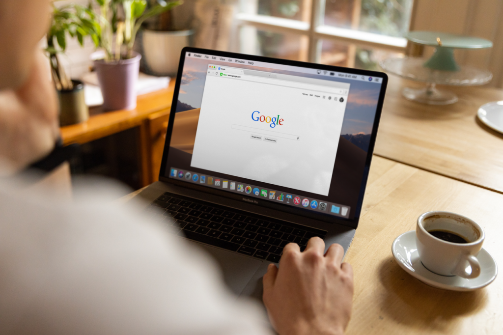 Google Chrome com gemini, com foco em SEO e GEO